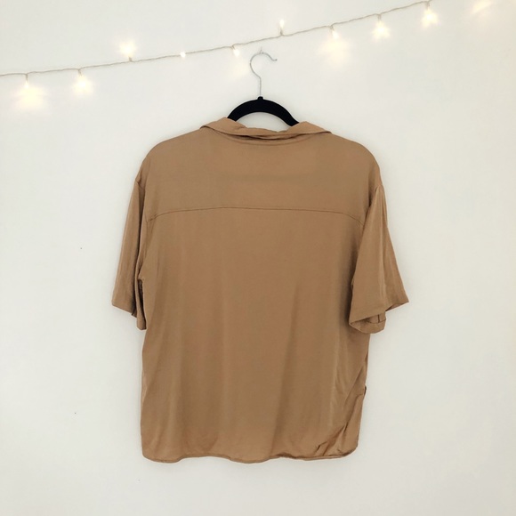 🌺2/25$ Zara - short sleeves button shirt - Picture 3 of 4